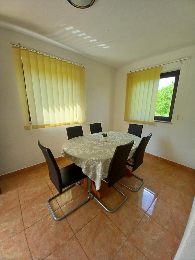 Apartman Filip Apartment สโมลยานัซ ภายนอก รูปภาพ