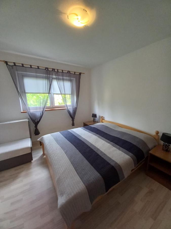 Apartman Filip Apartment สโมลยานัซ ภายนอก รูปภาพ